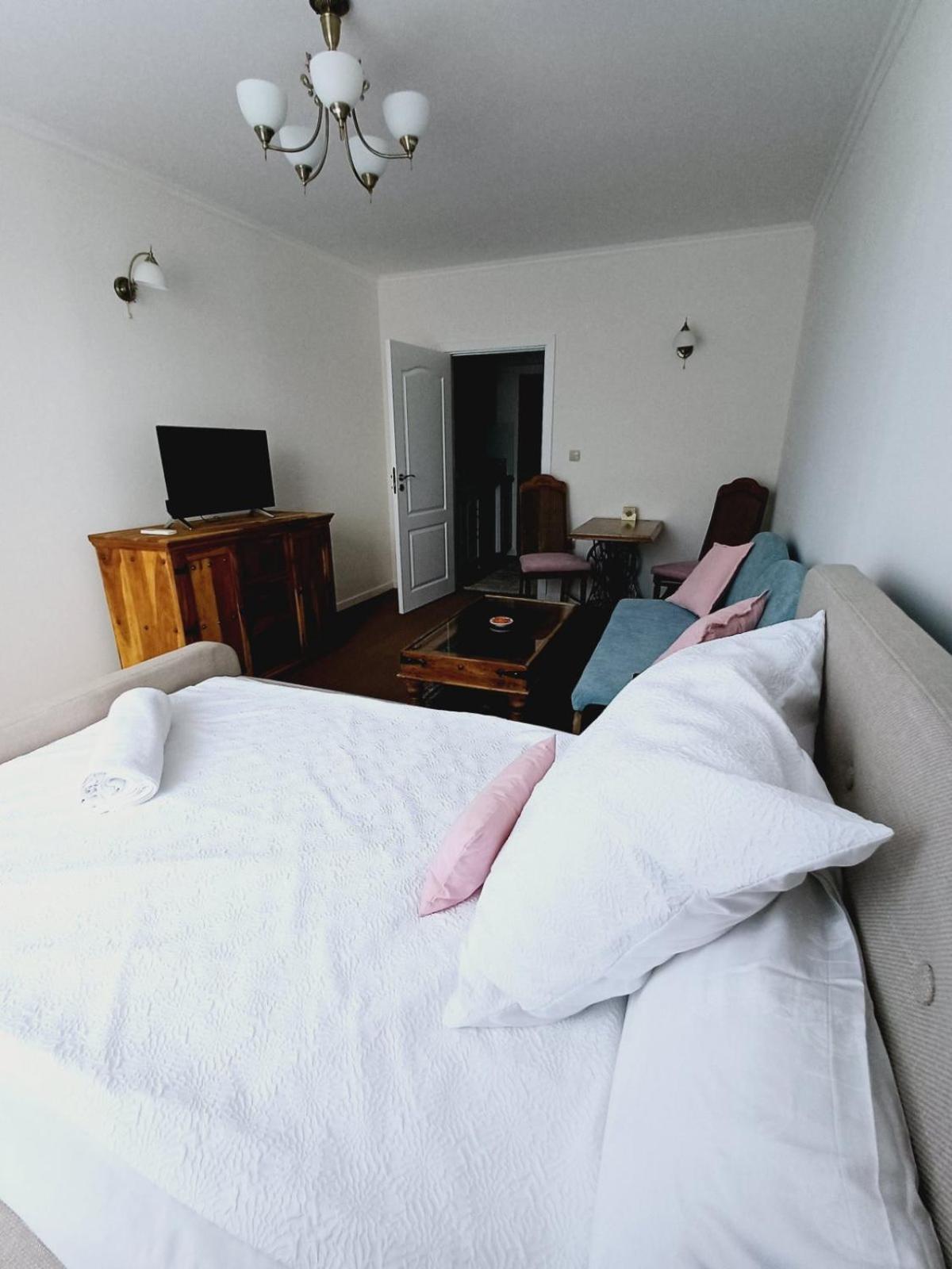 Wild Cherry Apartments Святые Константин и Елена Экстерьер фото